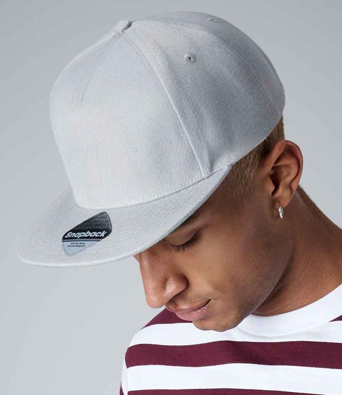 De trend het bedrukken van snapback petten